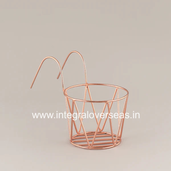 metal hanging planter