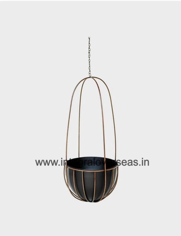 metal hanging planter