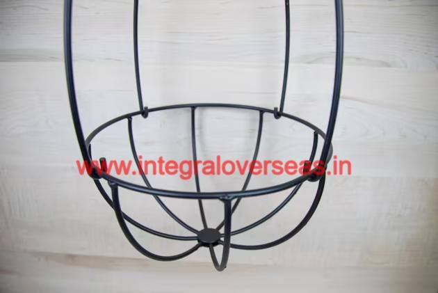 Metal Hanging Planter