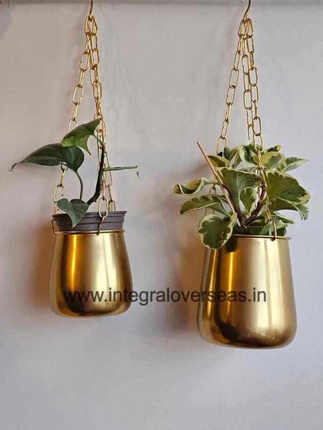 Metal Hanging Planter