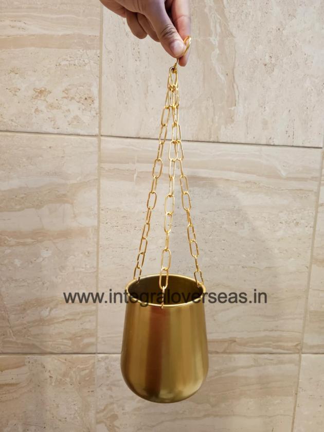 Metal Hanging Planter