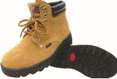 man's safety shoes