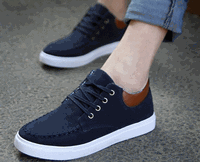 man's sporting casual shoes
