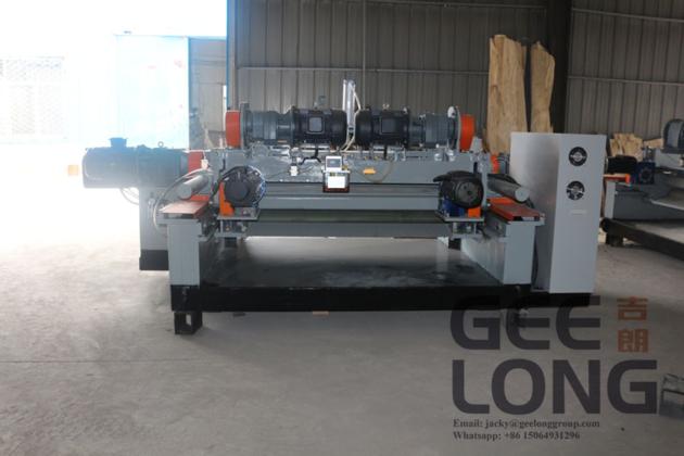Spindleless Veneer Peeling Machine