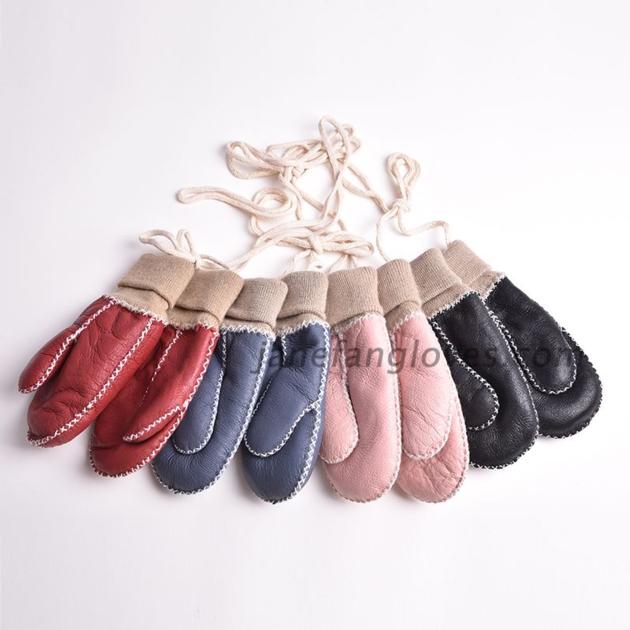 Wholesale warm lovely sheepskin fur baby mittens