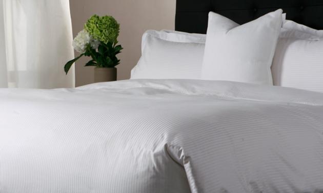 ELIYA supplies luxury europe hotel bedding set ,europe size bedding for 5 star hotels