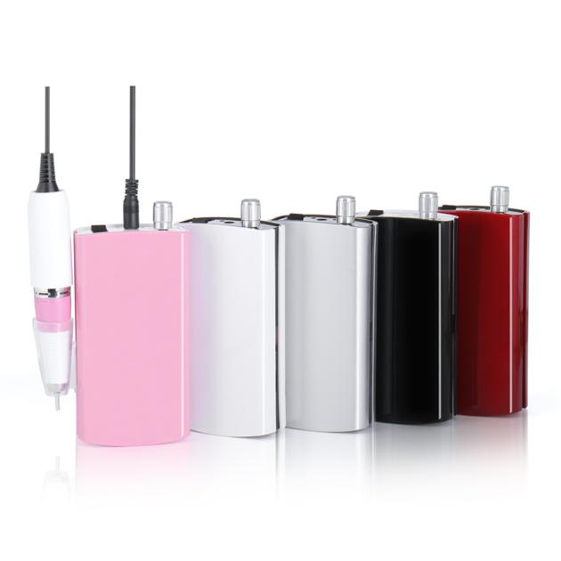 86 Nail Technicians Want This Portable