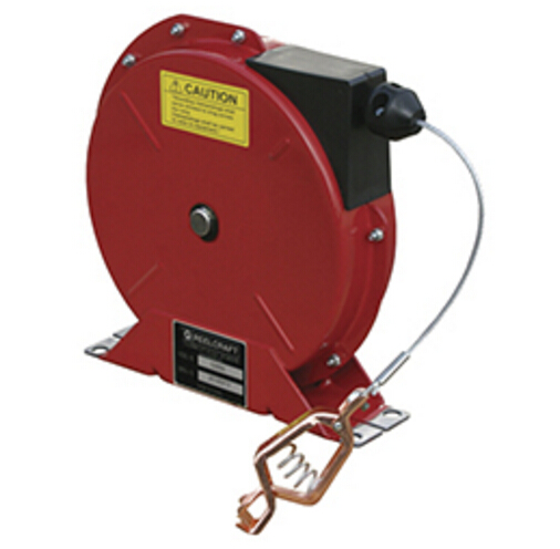 Discharge grounding cable reel