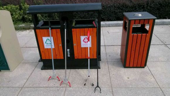 Hot Sale WPC Outdoor Trash Bin