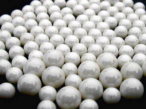 inert ceramic balls