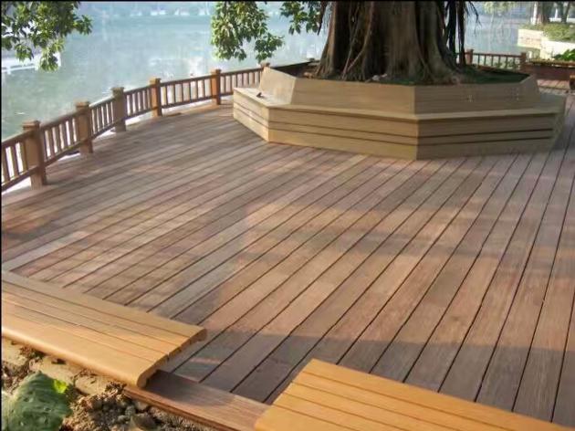 Co Extrusion WPC Deck Flooring