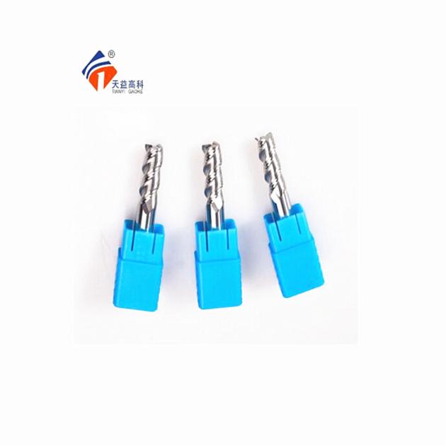 Carbide 3 Flute End Mill For
