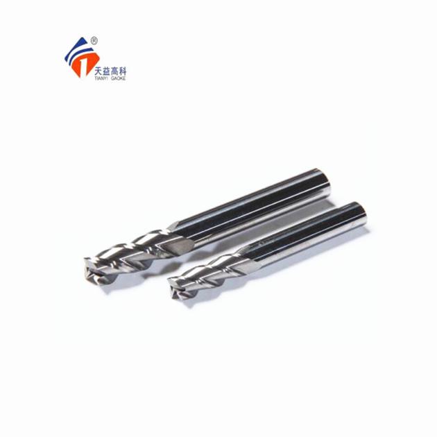 Carbide 3 Flute End Mill For