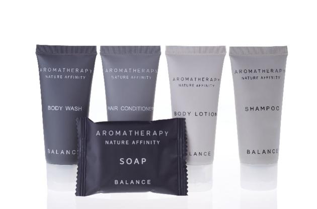 New arrival cheap hotel supply travel kit general use hotel toiletries amenities facilities sets 5 p