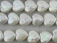 freshwater baroque pearl