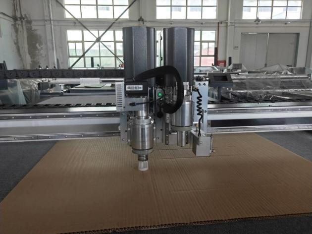 Aoke DCZ7X Flatbed Cutter Plotter Carton