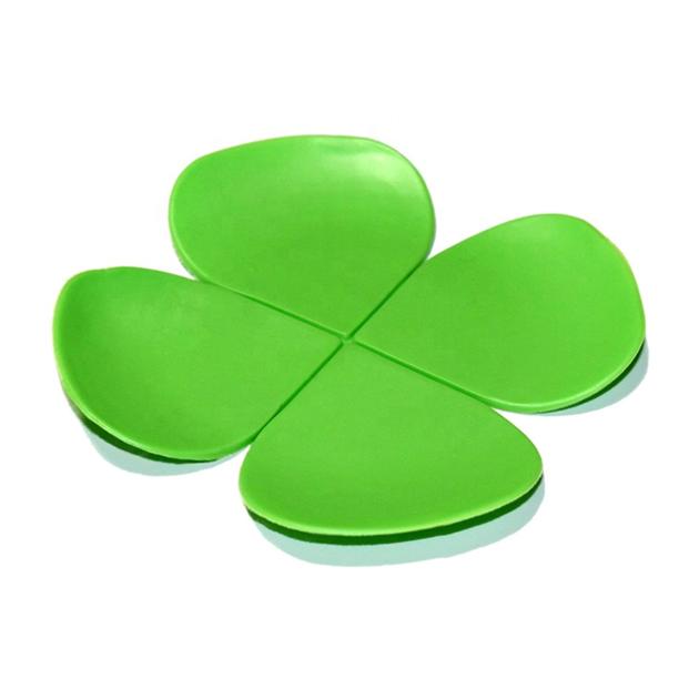 Factory Price Eco Friendly Silicone Coaster Non Slip Silicone Four Leaf Cup Mat