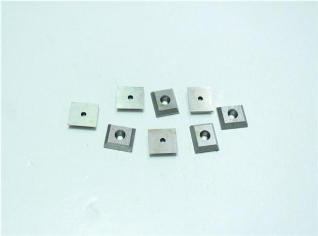 High Tested Cutting Knife 45987901 For