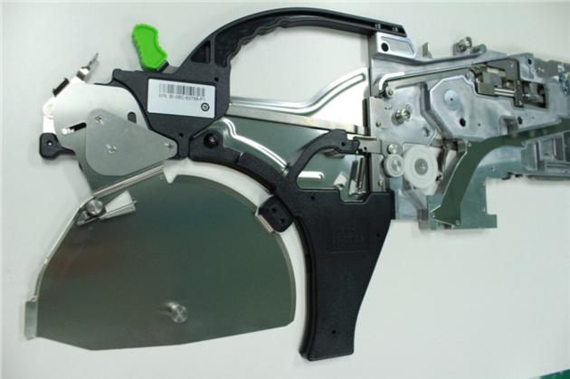 SAMSUNG SM 8X2MM Feeder With Small