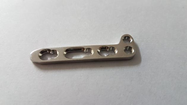 Locking Dorsal Distal Radius L-Plate Head 2 Holes 2.7mm Orthopedic Locking Implant