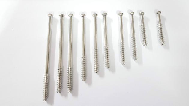 Cancellous Screw 6.5mm Dia. 32mm & 16mm Thread Flat Head Orthopedic Implant