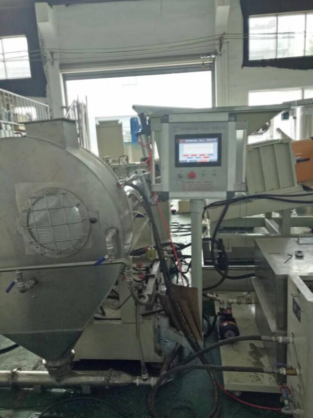 Filled master-batch extruder