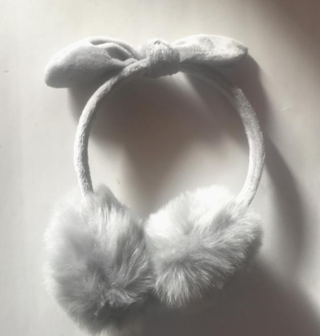 Joy Fashion Factory Ladies Fancy Gray Long hair Fake Fur Earmuff with rabbit ear and knot