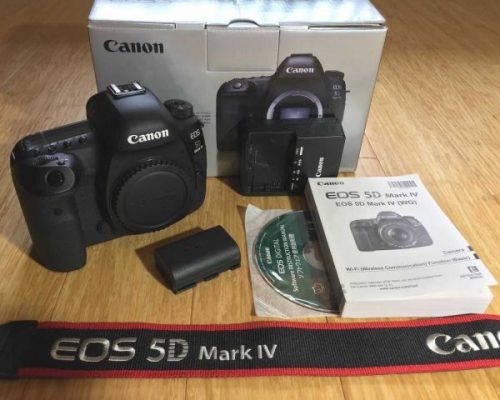 Canon EOS 5D Mark IV DSLR 