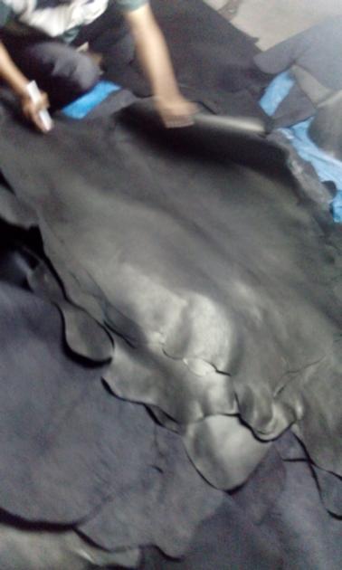 Full Chrome Cow Crust Leather Black