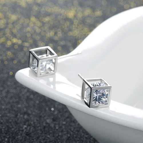 Earring Stud SVE053