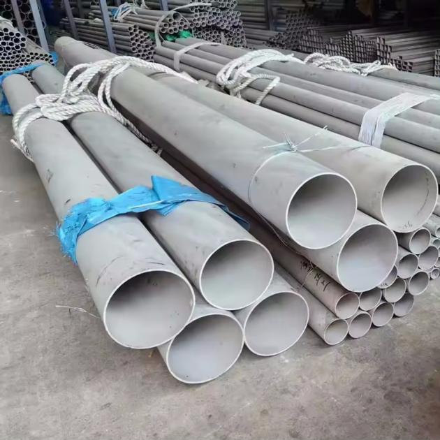 Industrial stainless steel seamless pipe manufacturers
