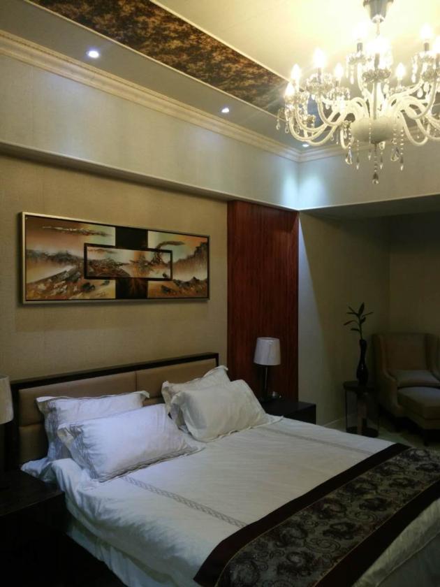 Wood Grain Laminated Faced Gypsum Board