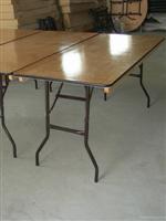 folding table