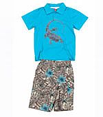 boy's T-shirt .