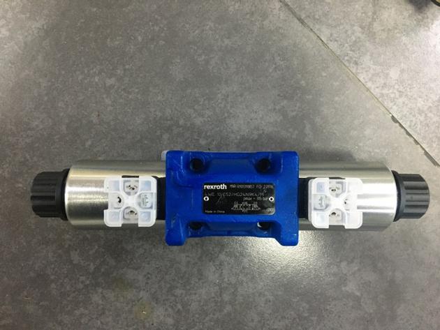 Rexroth Hydraulic Valve 4WE10E5X EG24N9K4 M