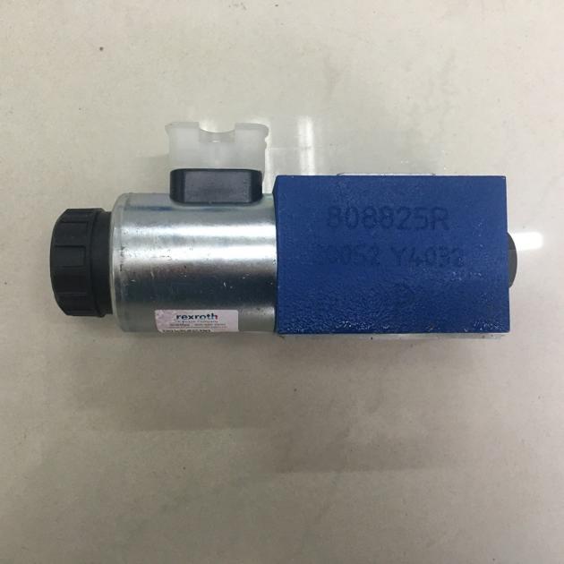 Rexroth Hydraulic Valve R900561274 4WE6D6X EG24N9K4