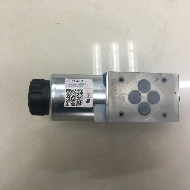 Rexroth Hydraulic Valve R900561274 4WE6D6X EG24N9K4