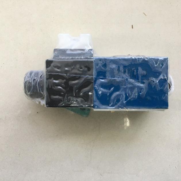 Rexroth Hydraulic directional short tube valve R900909559 4WE6D6X/EW230N9K4