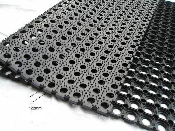 RUBBER MATS