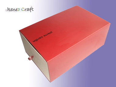 Hand lug paper shoe box