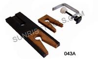 BENCH PIN WITH CLAMP