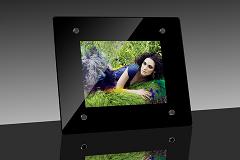 digital photo frame