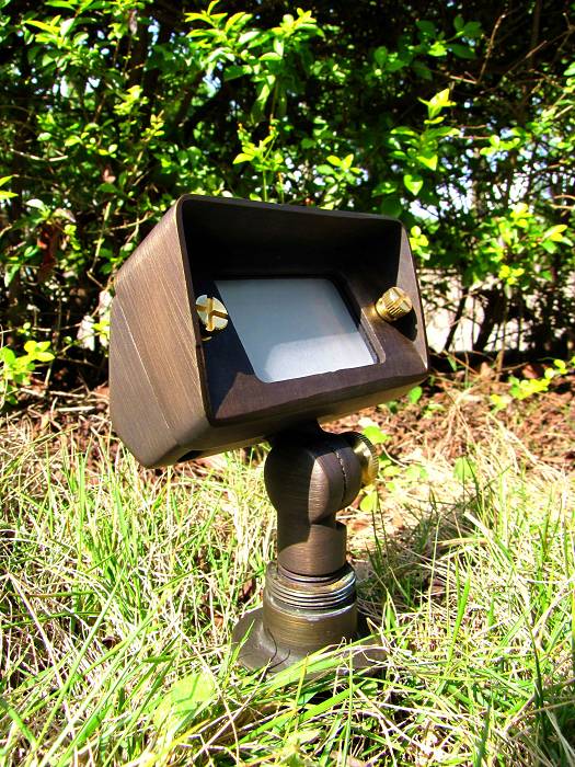 Up flood light