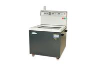 Magnetic grinding and polishing machine 