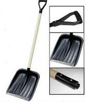 PLASTIC SNOW SHOVEL