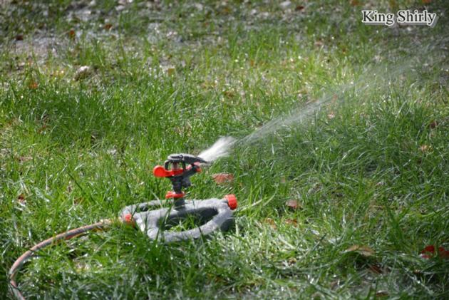 Plastic Pulsating Water Sprinkler