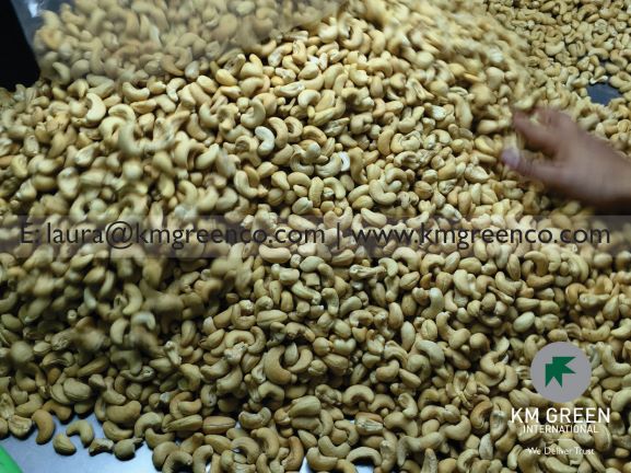 Vietnamese Cashew Nuts Kernels SW320