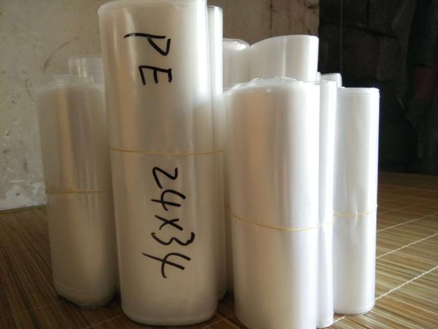 Factory price Eco high clarity pe shrink film bag