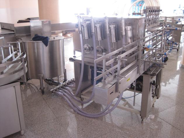 Automatic Liquid Filling Machines