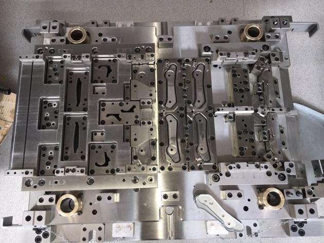 stamping tooling, stamping die, stamping mould